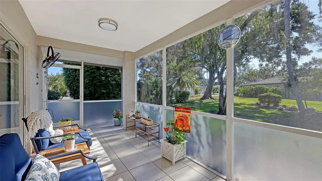 3038 Ringwood Meadow Sarasota FL 34235