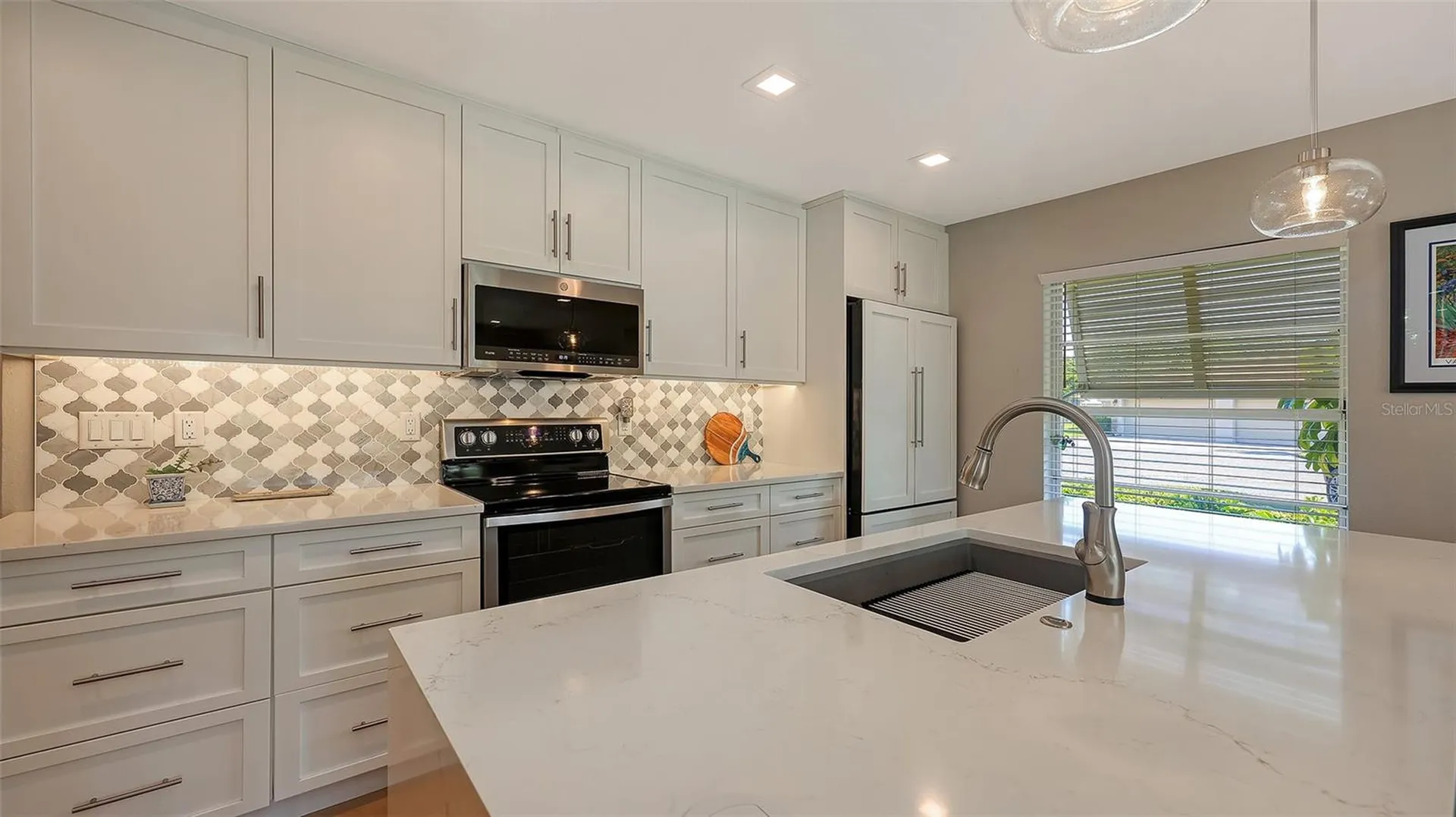 3038 Ringwood Meadow Sarasota FL 34235