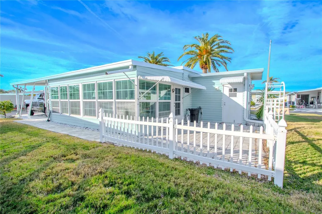 10343 Magnolia Lane Largo FL 33773