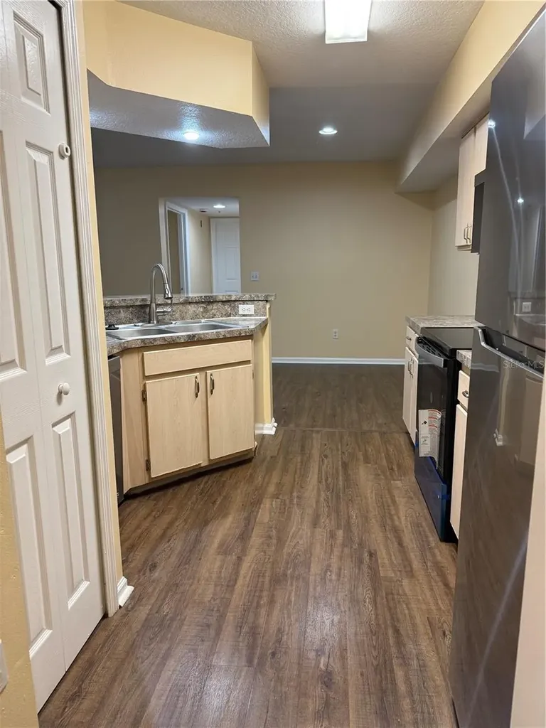 738 Crest Pines Drive Orlando FL 32828