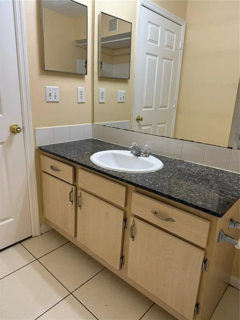738 Crest Pines Drive Orlando FL 32828