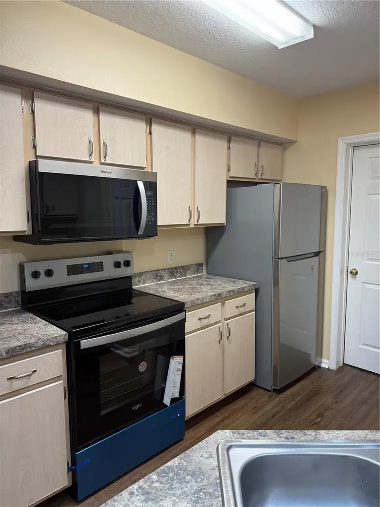 738 Crest Pines Drive Orlando FL 32828