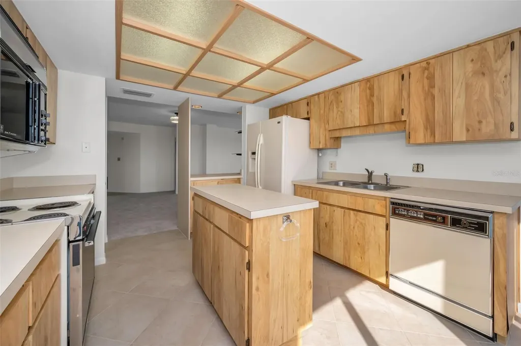1651 Sand Key Estates Court Clearwater Beach FL 33767