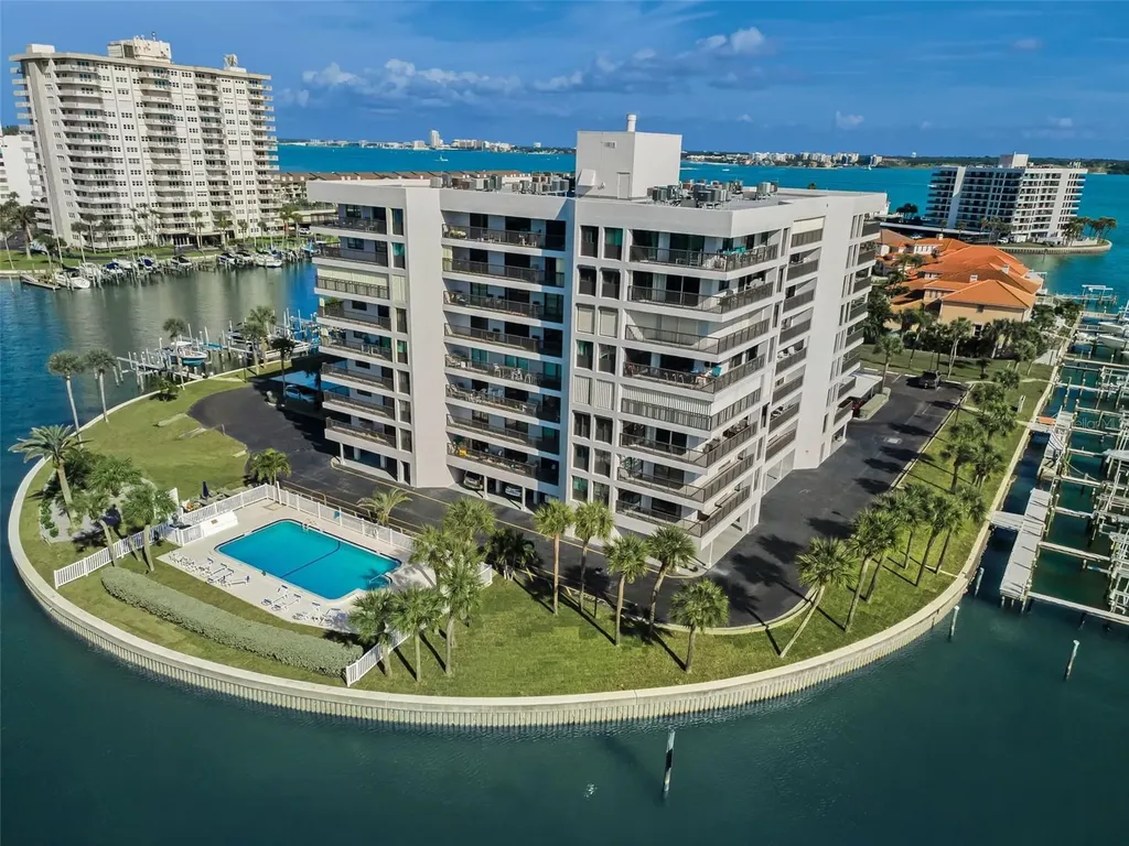 1651 Sand Key Estates Court Clearwater Beach FL 33767