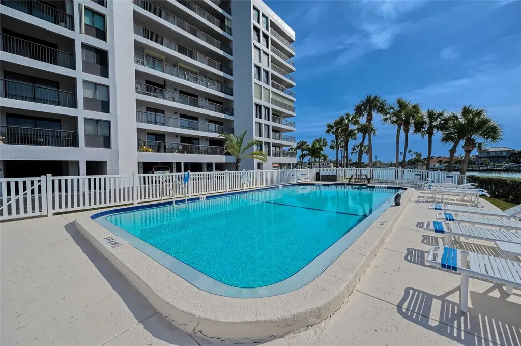 1651 Sand Key Estates Court Clearwater Beach FL 33767