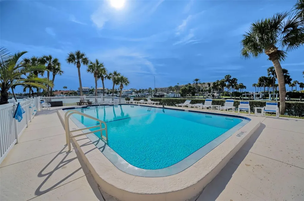 1651 Sand Key Estates Court Clearwater Beach FL 33767