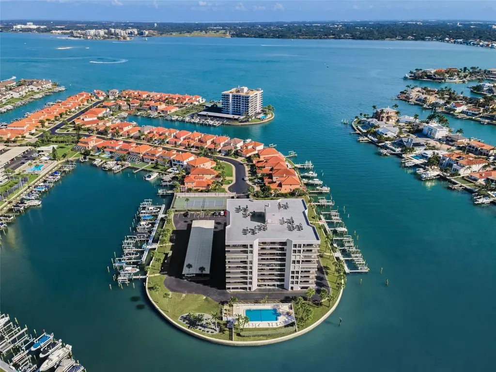 1651 Sand Key Estates Court Clearwater Beach FL 33767