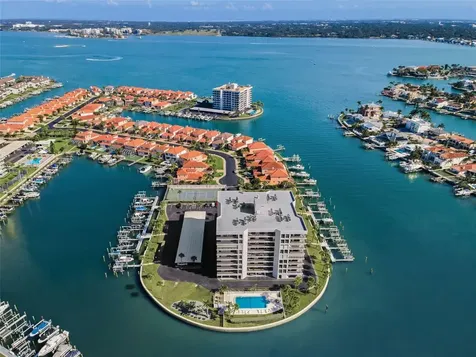 1651 Sand Key Estates Court Clearwater Beach FL 33767