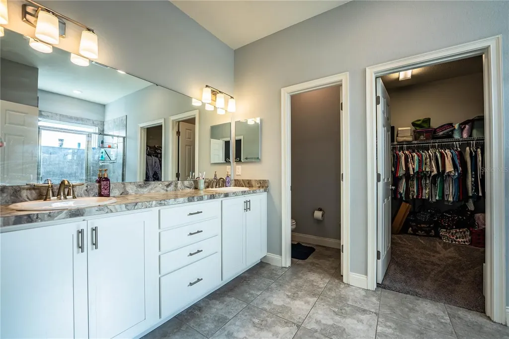 261 Walkers Point Drive Auburndale FL 33823