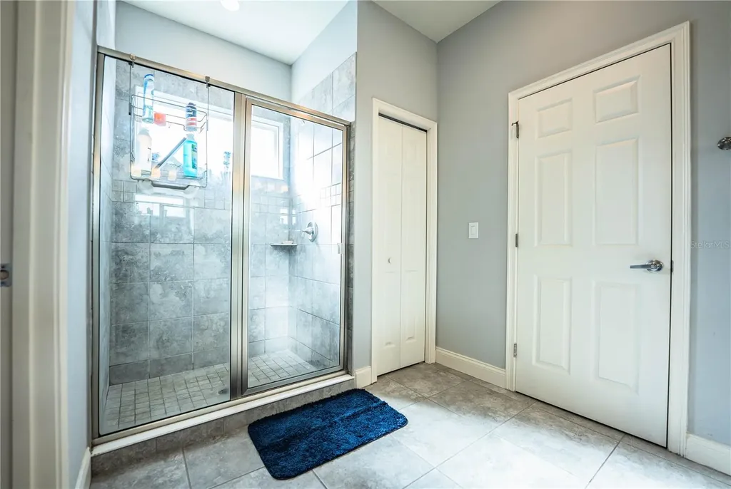 261 Walkers Point Drive Auburndale FL 33823