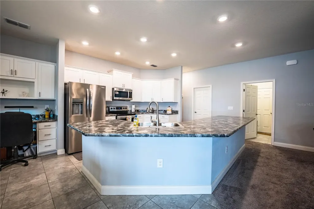 261 Walkers Point Drive Auburndale FL 33823