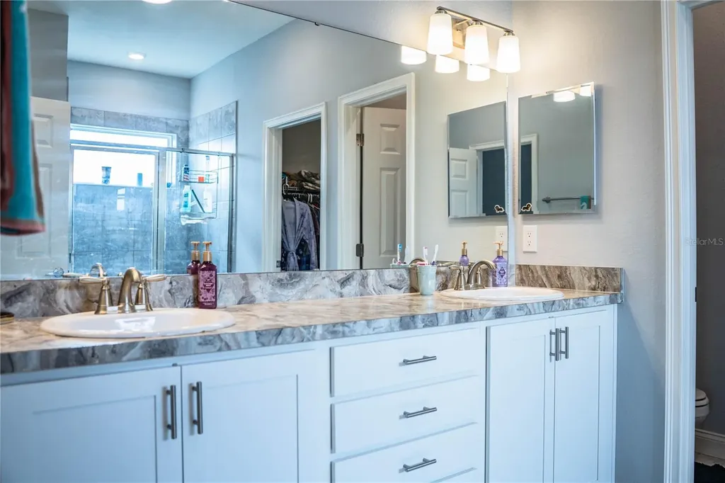 261 Walkers Point Drive Auburndale FL 33823