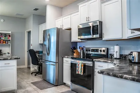 261 Walkers Point Drive Auburndale FL 33823