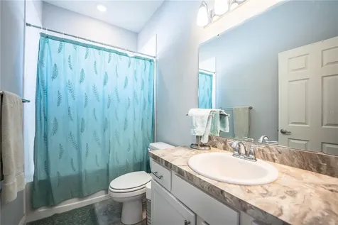 261 Walkers Point Drive Auburndale FL 33823