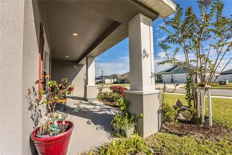 261 Walkers Point Drive Auburndale FL 33823