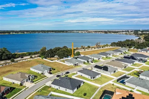 261 Walkers Point Drive Auburndale FL 33823
