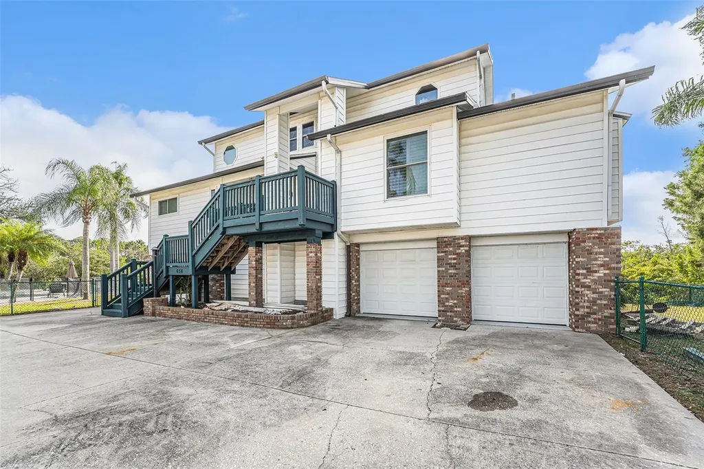 656 Soundview Drive Palm Harbor FL 34683