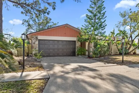 9582 103rd Avenue Seminole FL 33777