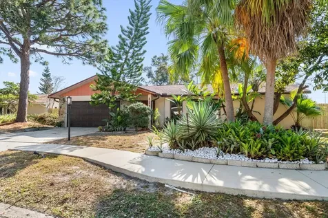 9582 103rd Avenue Seminole FL 33777