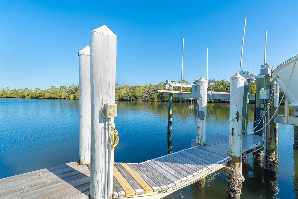 7370 Palm Island Drive Placida FL 33946