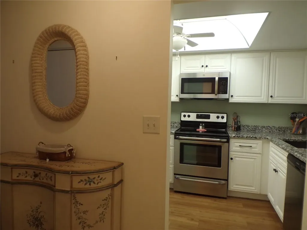 608 Park Circle Bradenton FL 34207