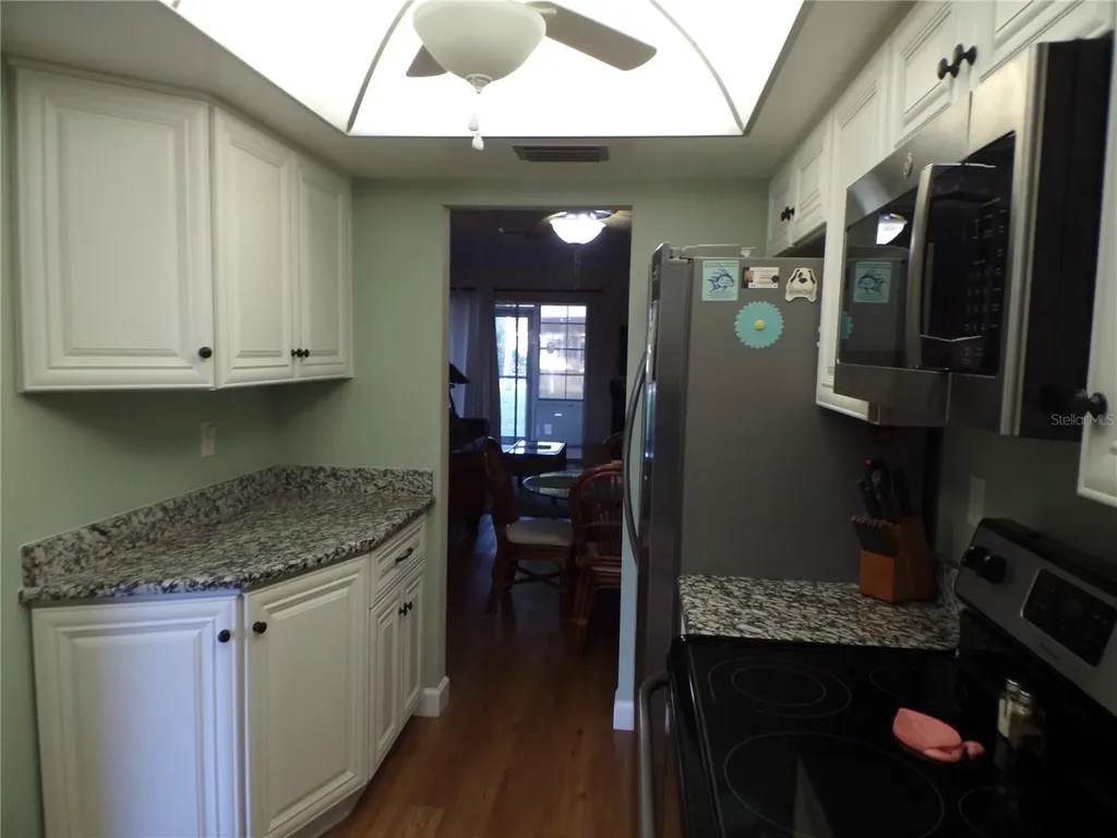 608 Park Circle Bradenton FL 34207
