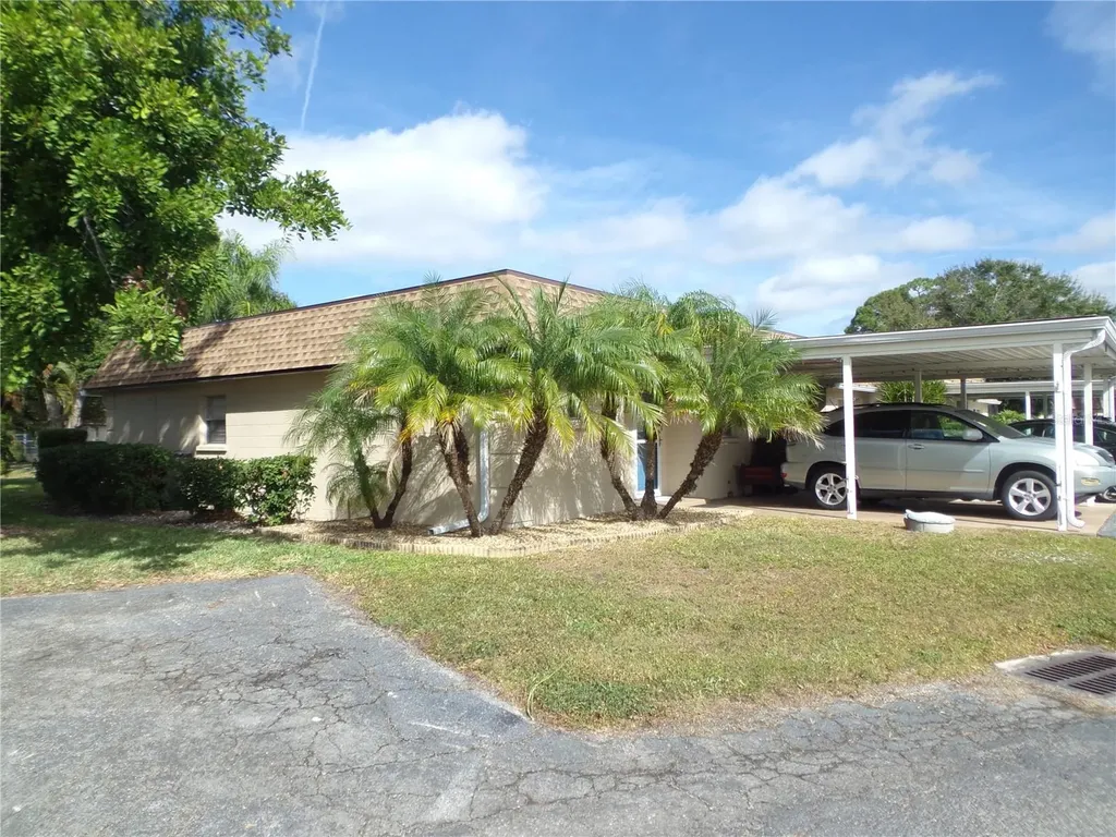 608 Park Circle Bradenton FL 34207