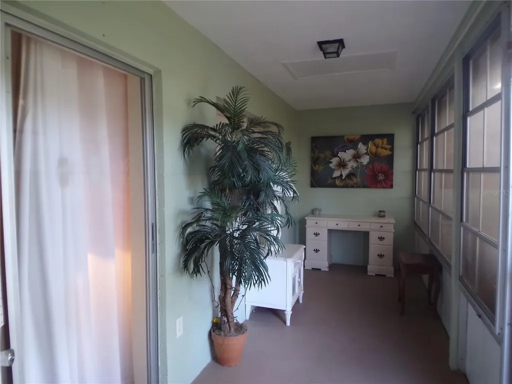 608 Park Circle Bradenton FL 34207