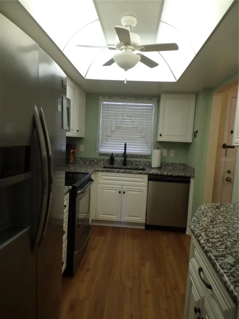 608 Park Circle Bradenton FL 34207