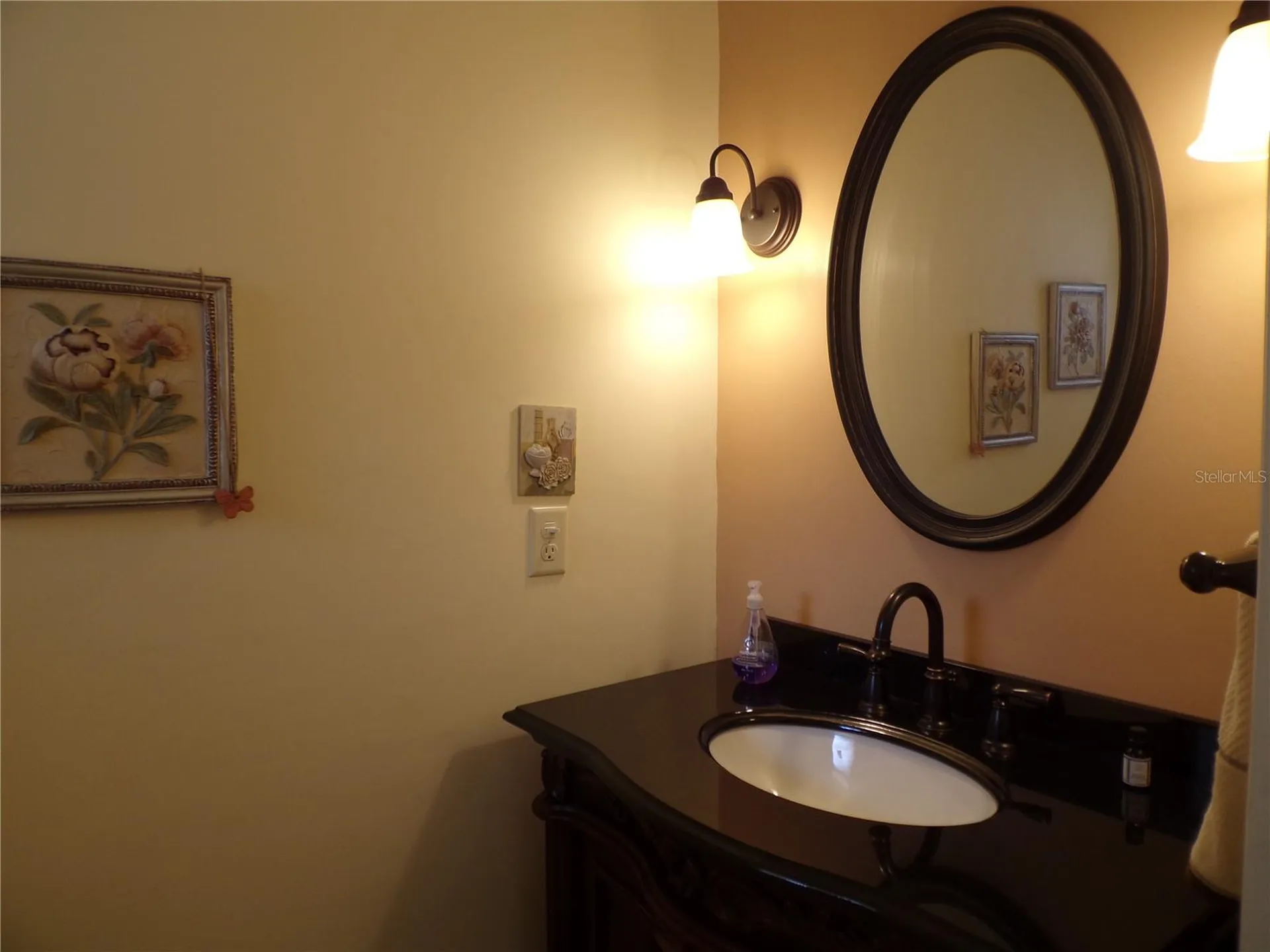 608 Park Circle Bradenton FL 34207