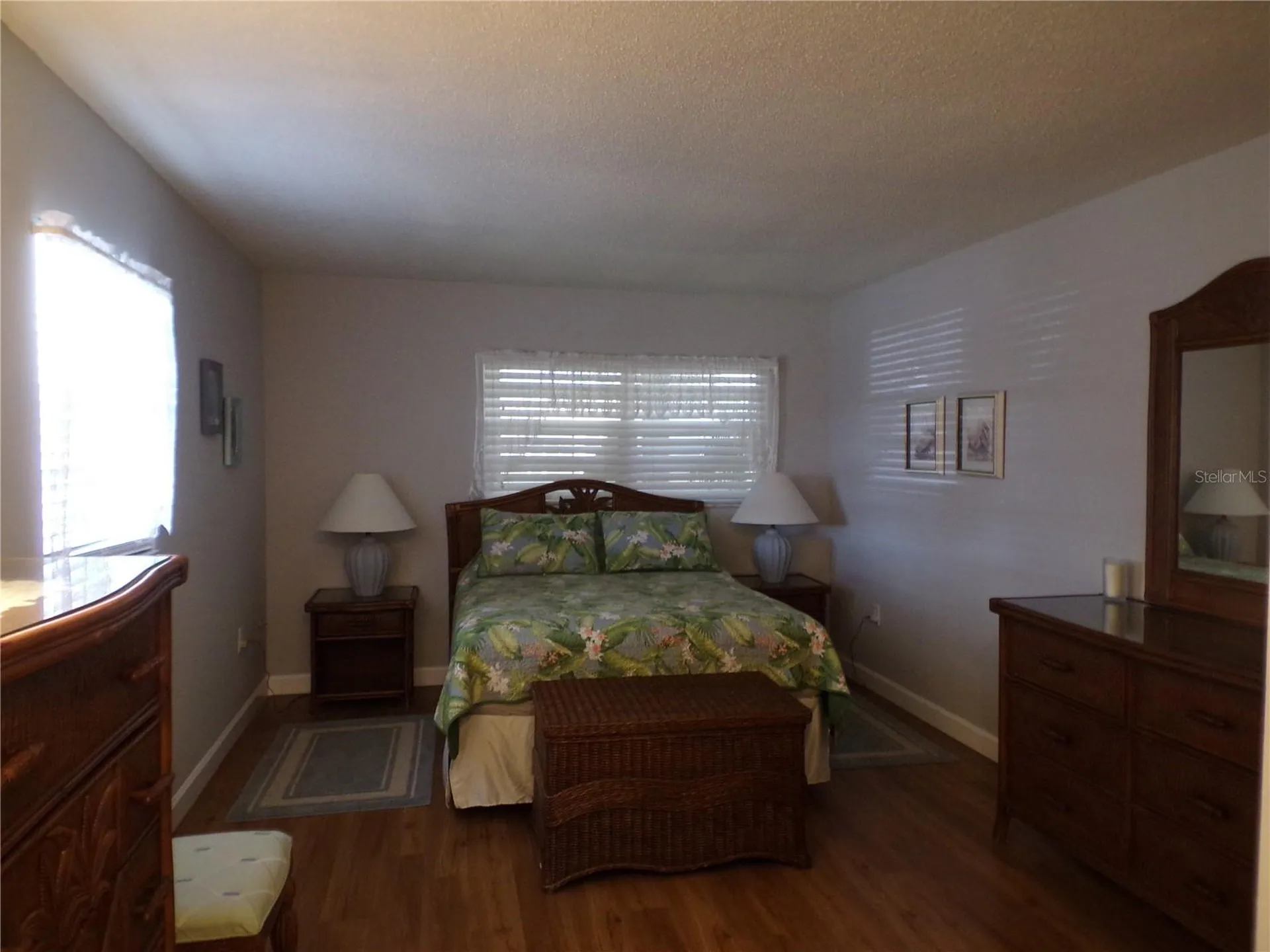 608 Park Circle Bradenton FL 34207