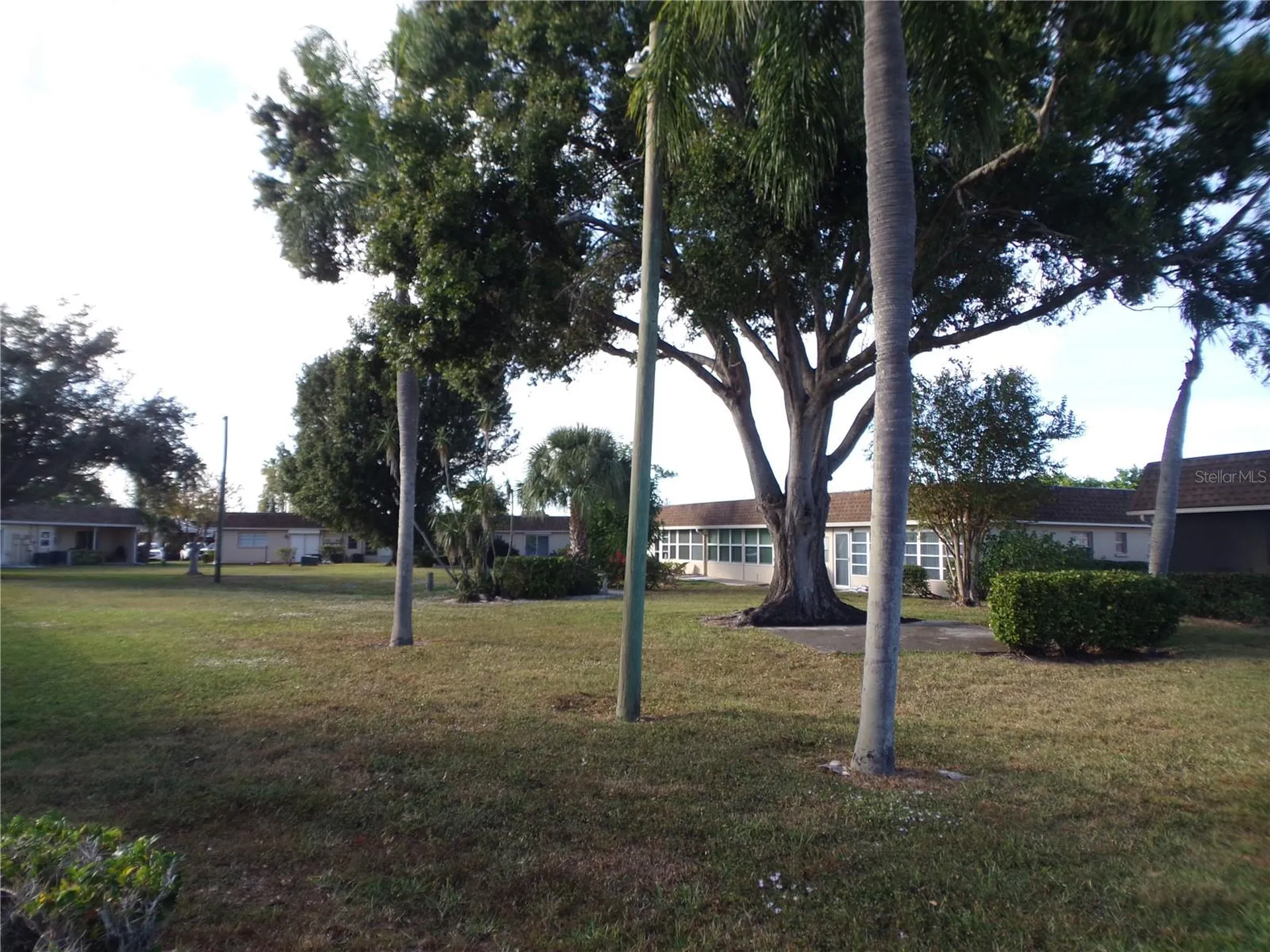 608 Park Circle Bradenton FL 34207