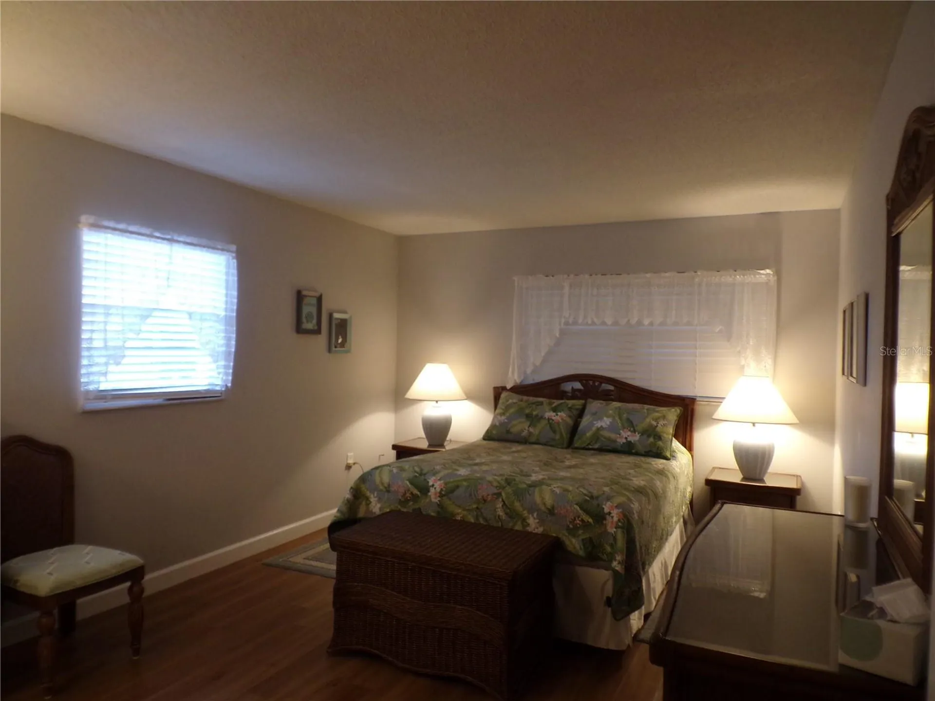 608 Park Circle Bradenton FL 34207