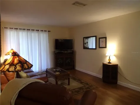 608 Park Circle Bradenton FL 34207