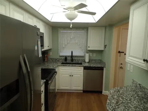 608 Park Circle Bradenton FL 34207