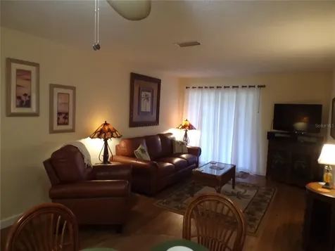 608 Park Circle Bradenton FL 34207