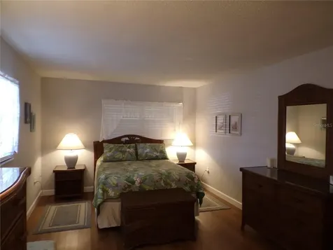 608 Park Circle Bradenton FL 34207