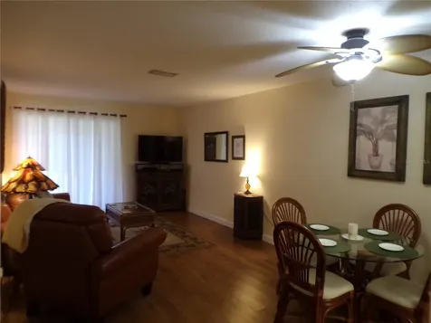 608 Park Circle Bradenton FL 34207