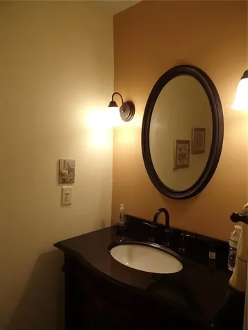 608 Park Circle Bradenton FL 34207