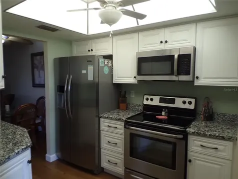 608 Park Circle Bradenton FL 34207