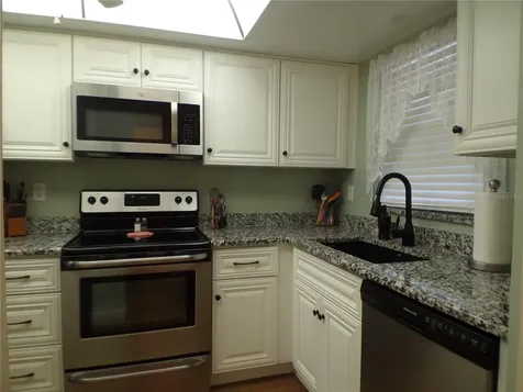 608 Park Circle Bradenton FL 34207