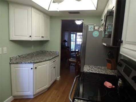 608 Park Circle Bradenton FL 34207