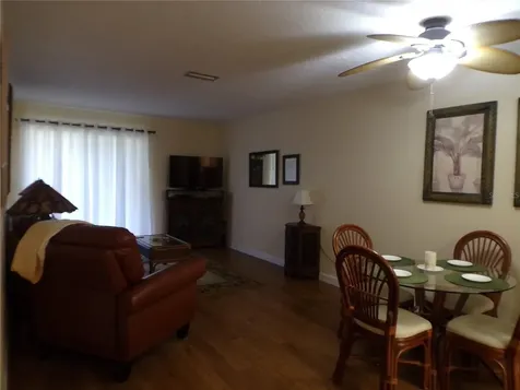 608 Park Circle Bradenton FL 34207