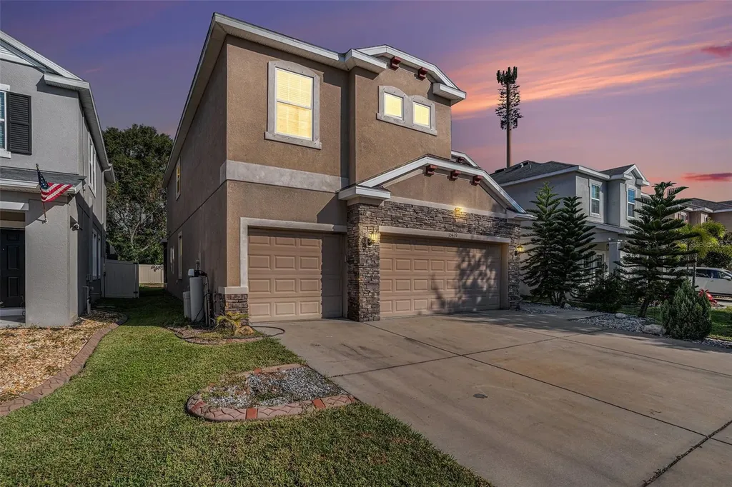 10439 Waterstone Drive Riverview FL 33578