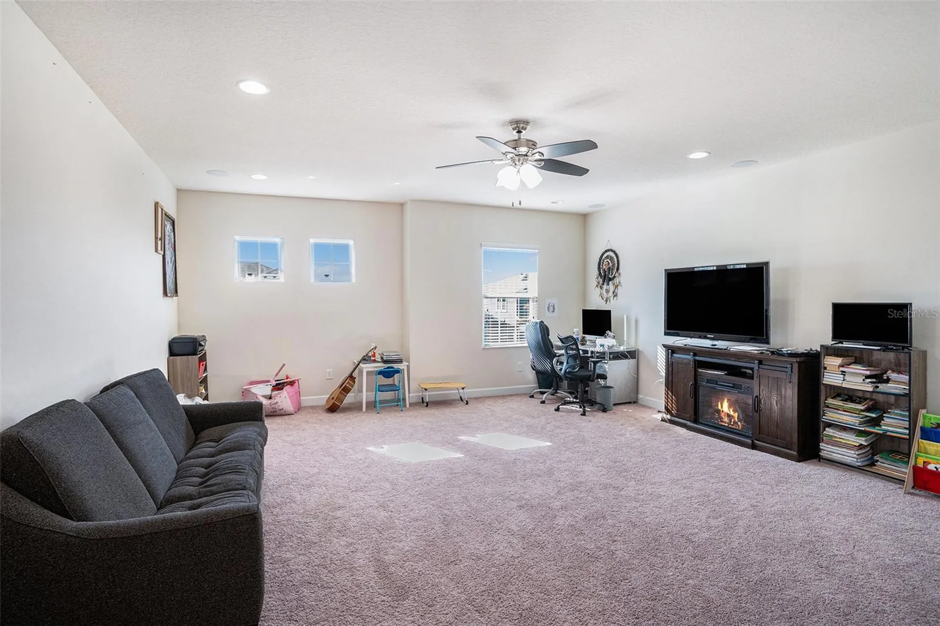 10439 Waterstone Drive Riverview FL 33578