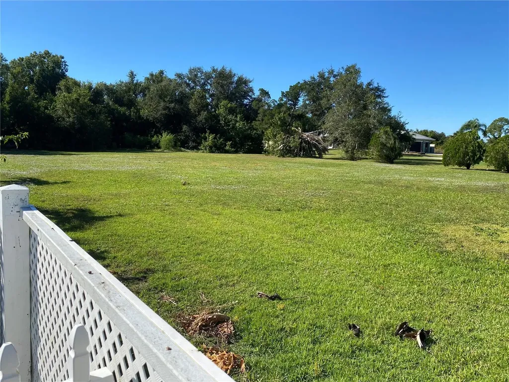 2297 Harbour Drive Punta Gorda FL 33983