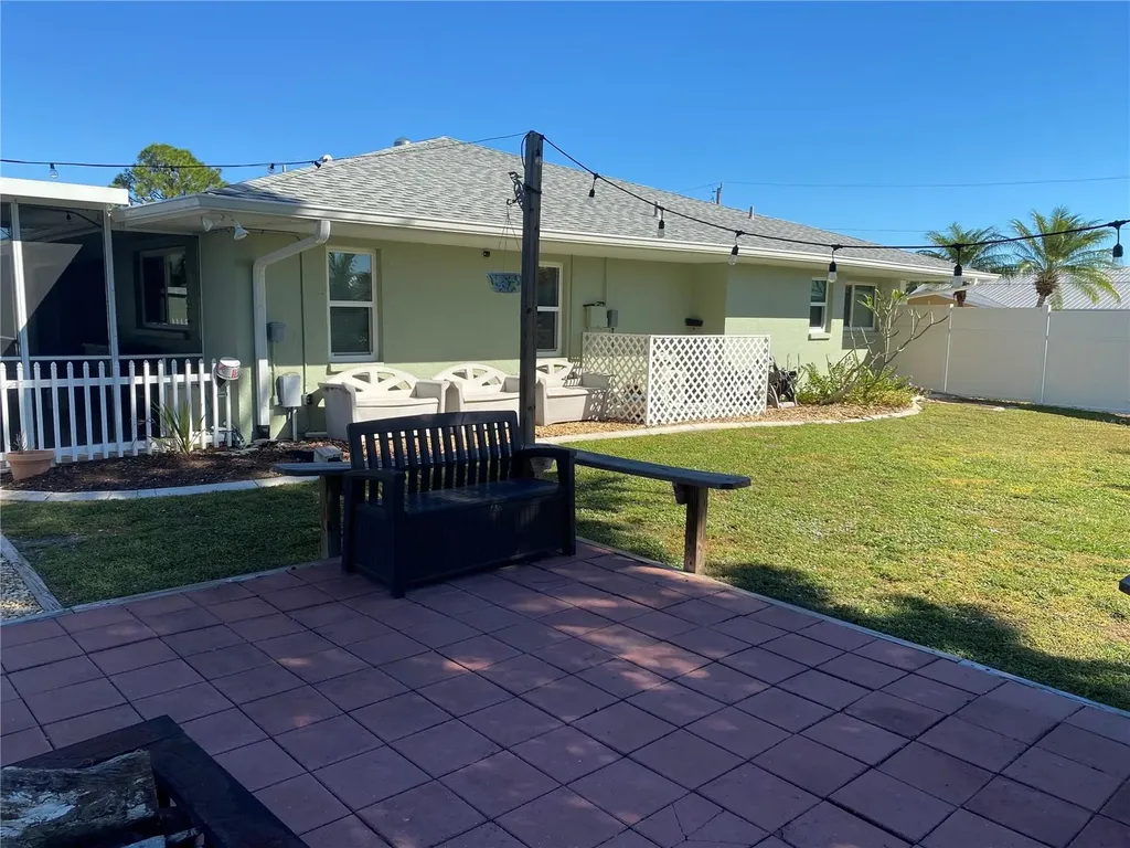 2297 Harbour Drive Punta Gorda FL 33983