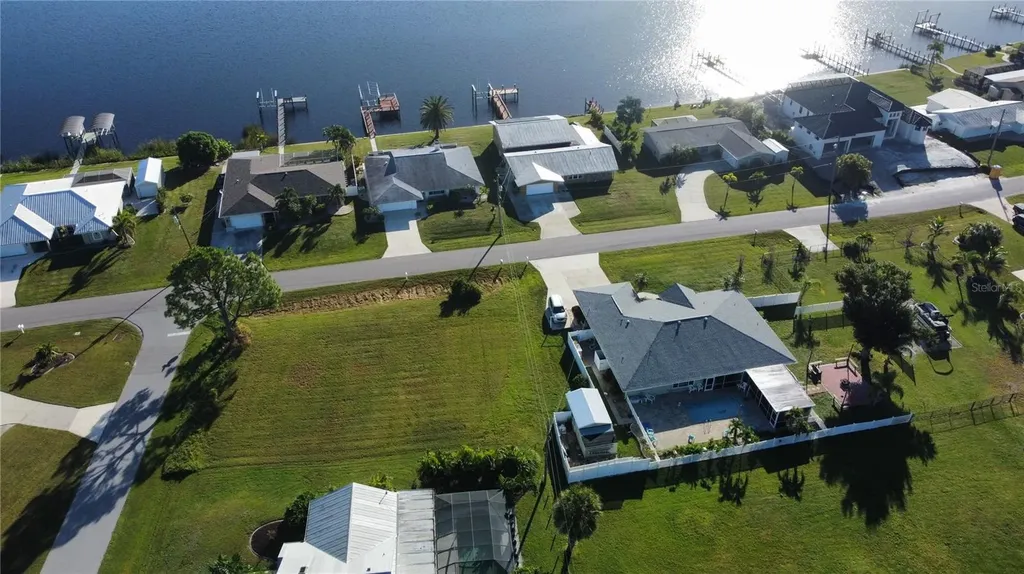 2297 Harbour Drive Punta Gorda FL 33983