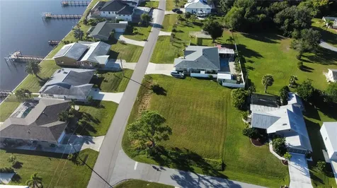 2297 Harbour Drive Punta Gorda FL 33983