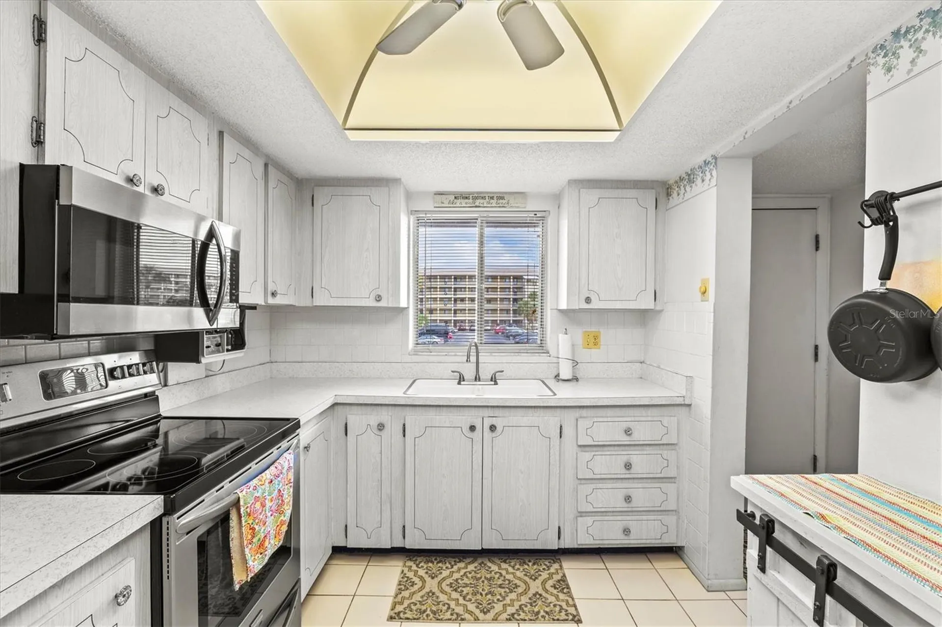 3564 Lake Bayshore Drive Bradenton FL 34205